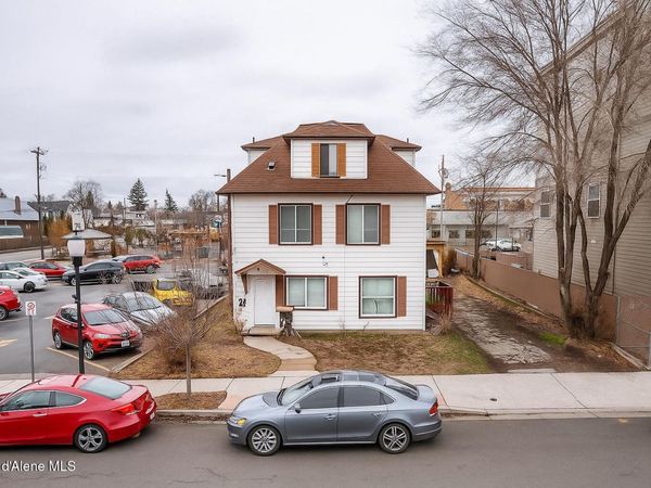 3011 E Queen Ave, Spokane, WA 99217