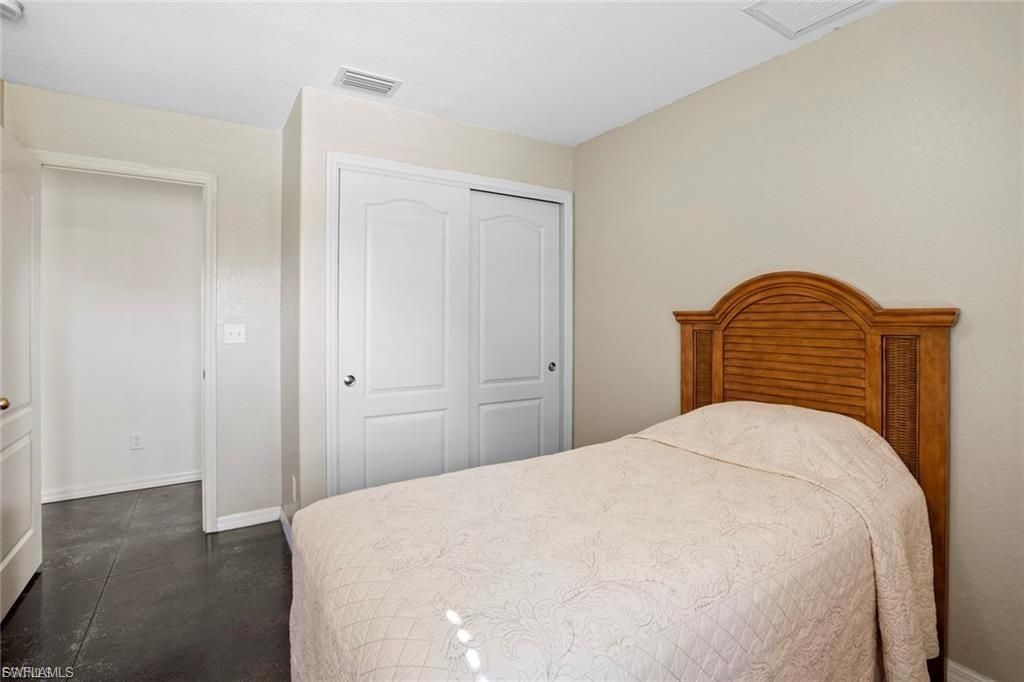 2032 NW 5th St , Cape Coral, FL 33993 Photo