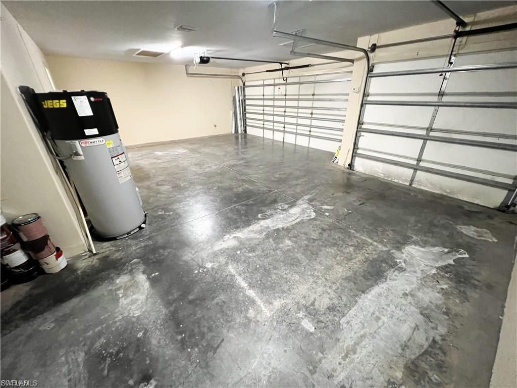 2032 NW 5th St , Cape Coral, FL 33993 Photo