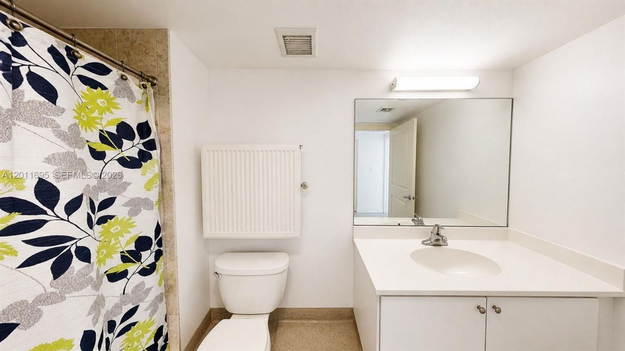 111 E Flagler St , Unit 705, Miami, FL 33131 Photo