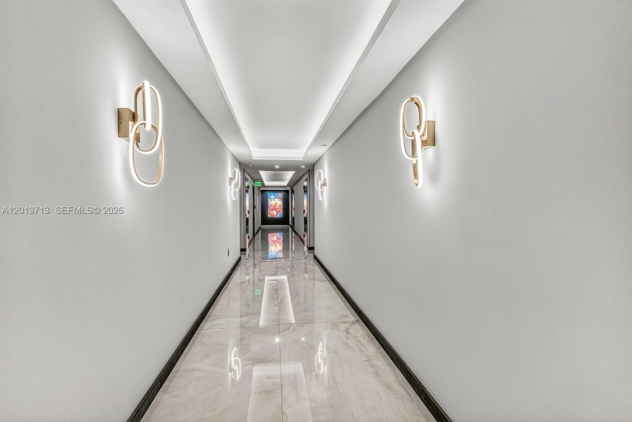 16445 Collins Ave, Unit 922, Sunny Isles Beach, FL 33160 Photo