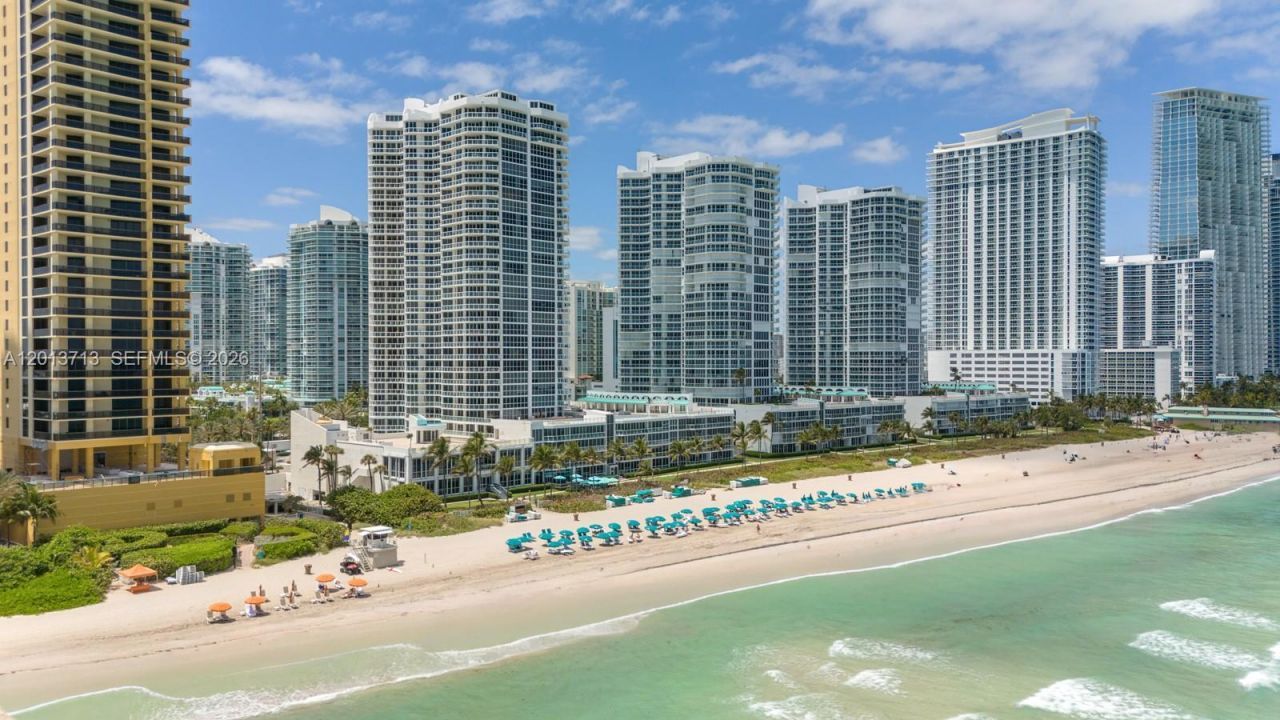 16445 Collins Ave, Unit 922, Sunny Isles Beach, FL 33160 Photo