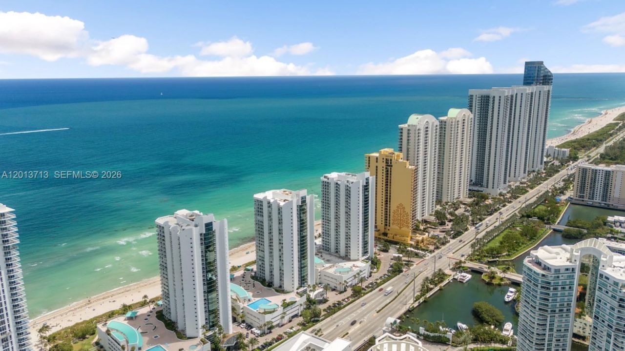 16445 Collins Ave, Unit 922, Sunny Isles Beach, FL 33160 Photo
