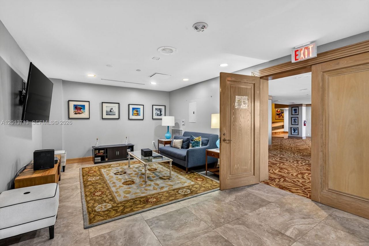 16445 Collins Ave, Unit 922, Sunny Isles Beach, FL 33160 Photo