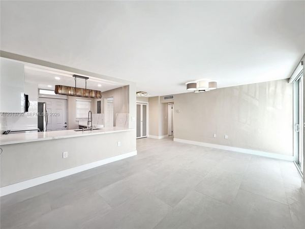 1145 Normandy Dr, Unit 202, Miami Beach, FL 33141
