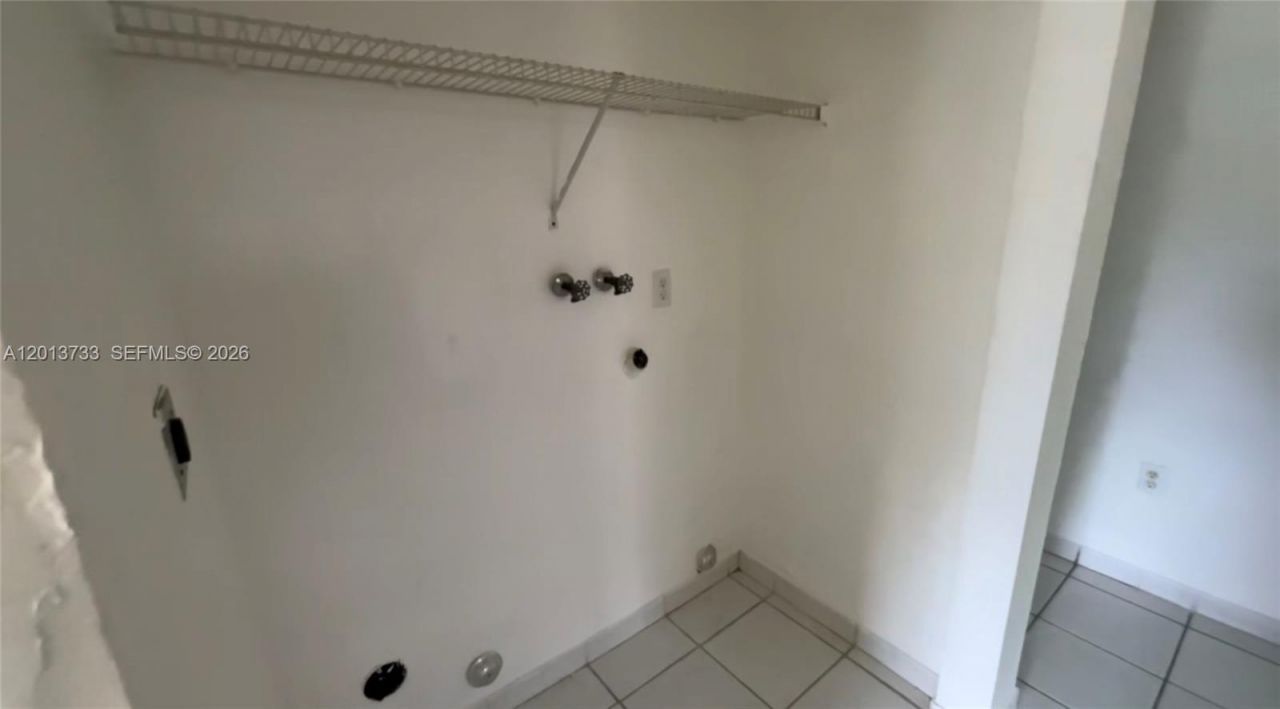 209 NE 141st St, Unit 4, Miami, FL 33161 Photo