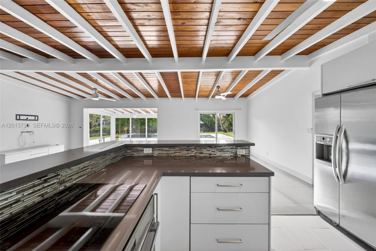 11665 W Biscayne Canal Rd , Miami, FL 33161 Photo