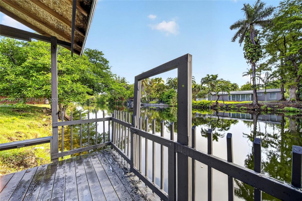 11665 W Biscayne Canal Rd , Miami, FL 33161 Photo