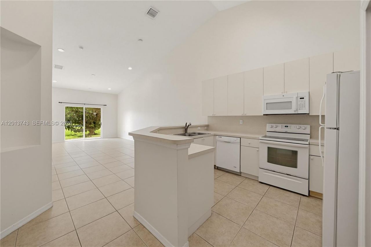 3393 NE 11th Dr , Homestead, FL 33033 Photo