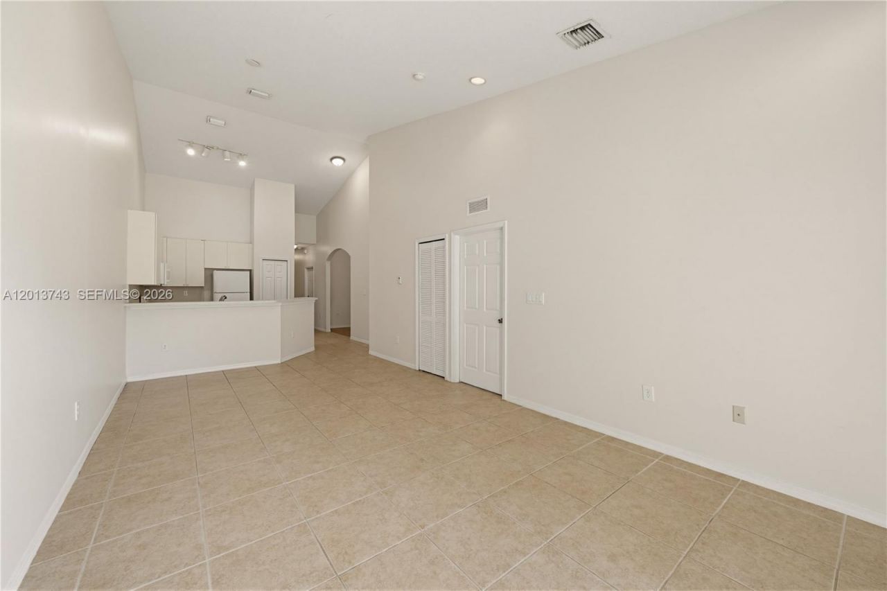 3393 NE 11th Dr , Homestead, FL 33033 Photo