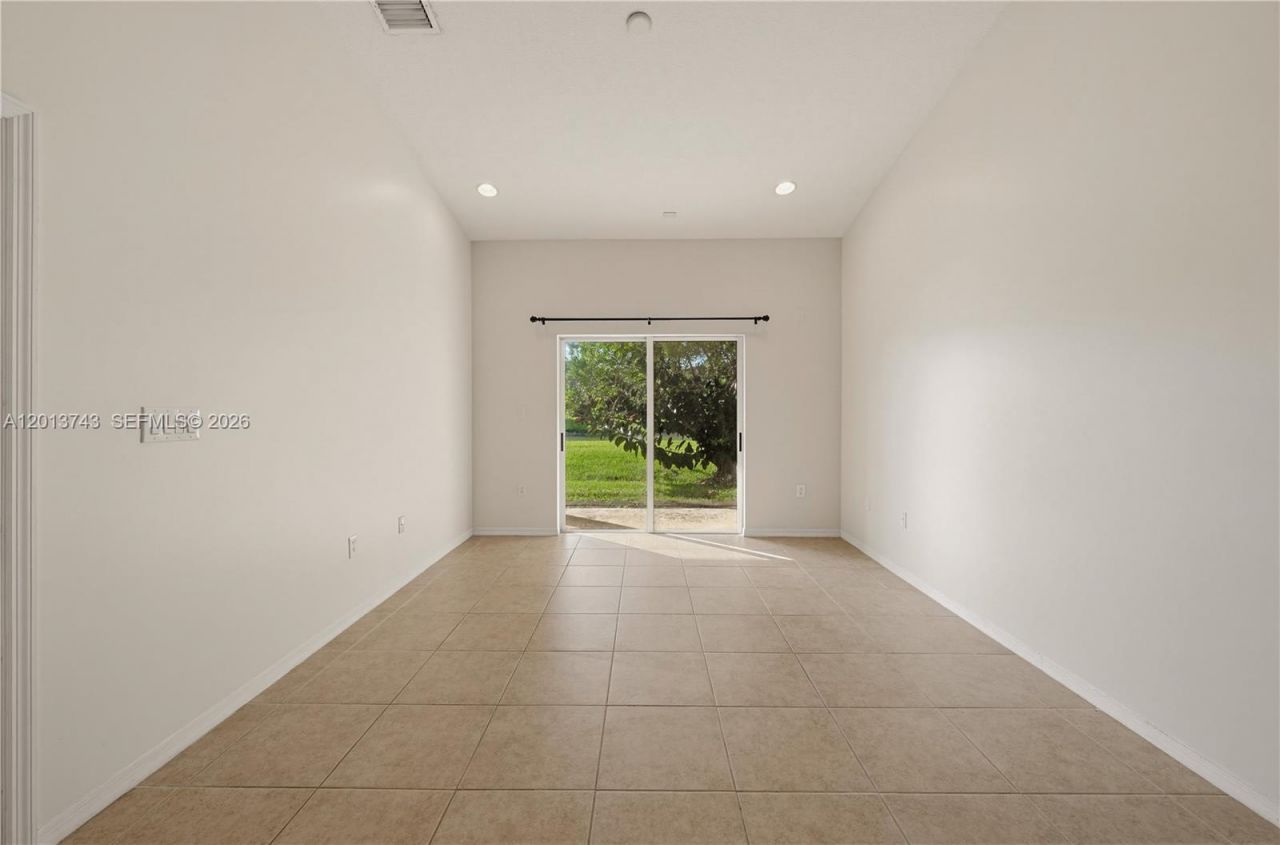 3393 NE 11th Dr , Homestead, FL 33033 Photo