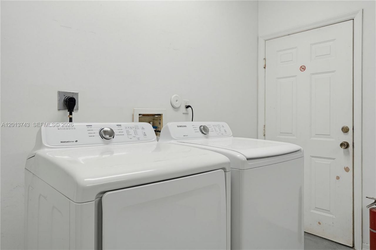 3393 NE 11th Dr , Homestead, FL 33033 Photo