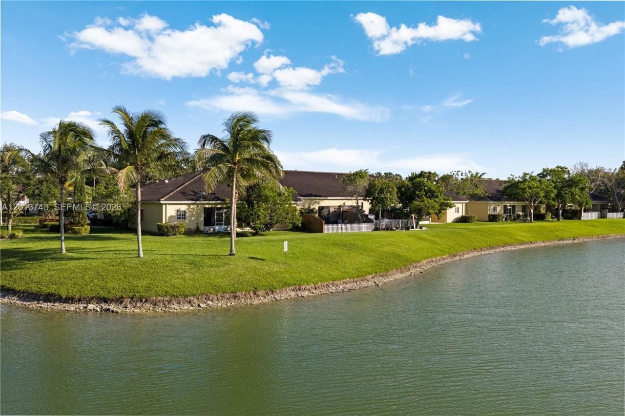3393 NE 11th Dr , Homestead, FL 33033 Photo