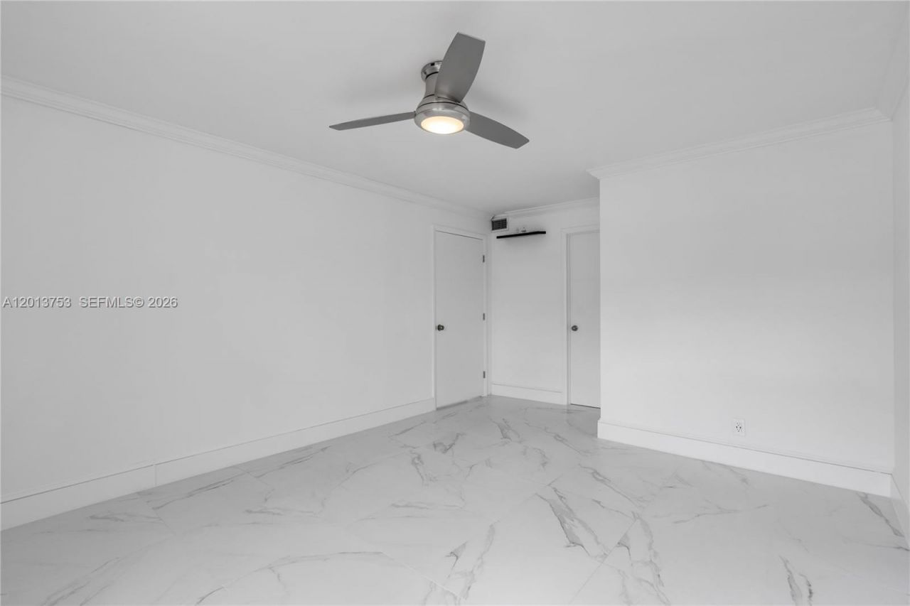12 Royal Palm Way , Unit 103, Boca Raton, FL 33432 Photo