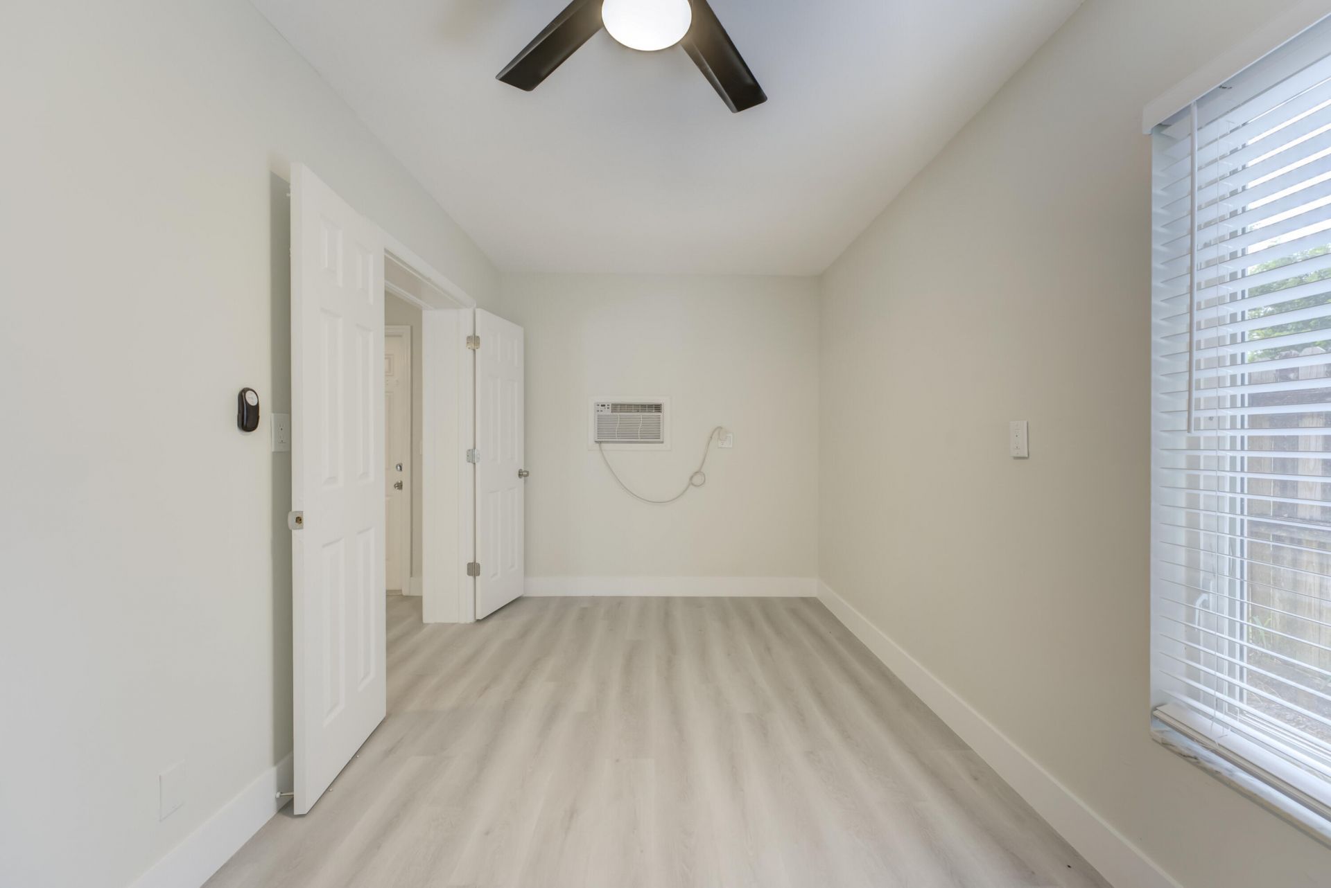 840 Bradley Street, West Palm Beach, FL 33405 Photo