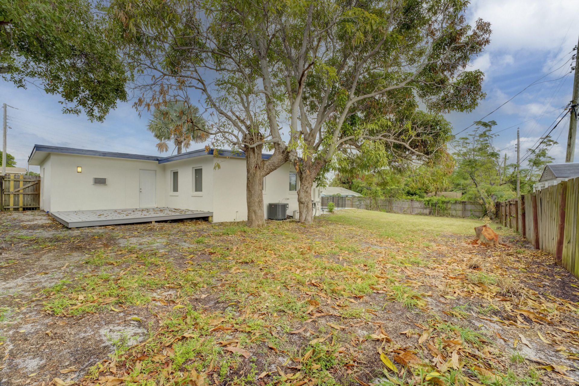 840 Bradley Street, West Palm Beach, FL 33405 Photo