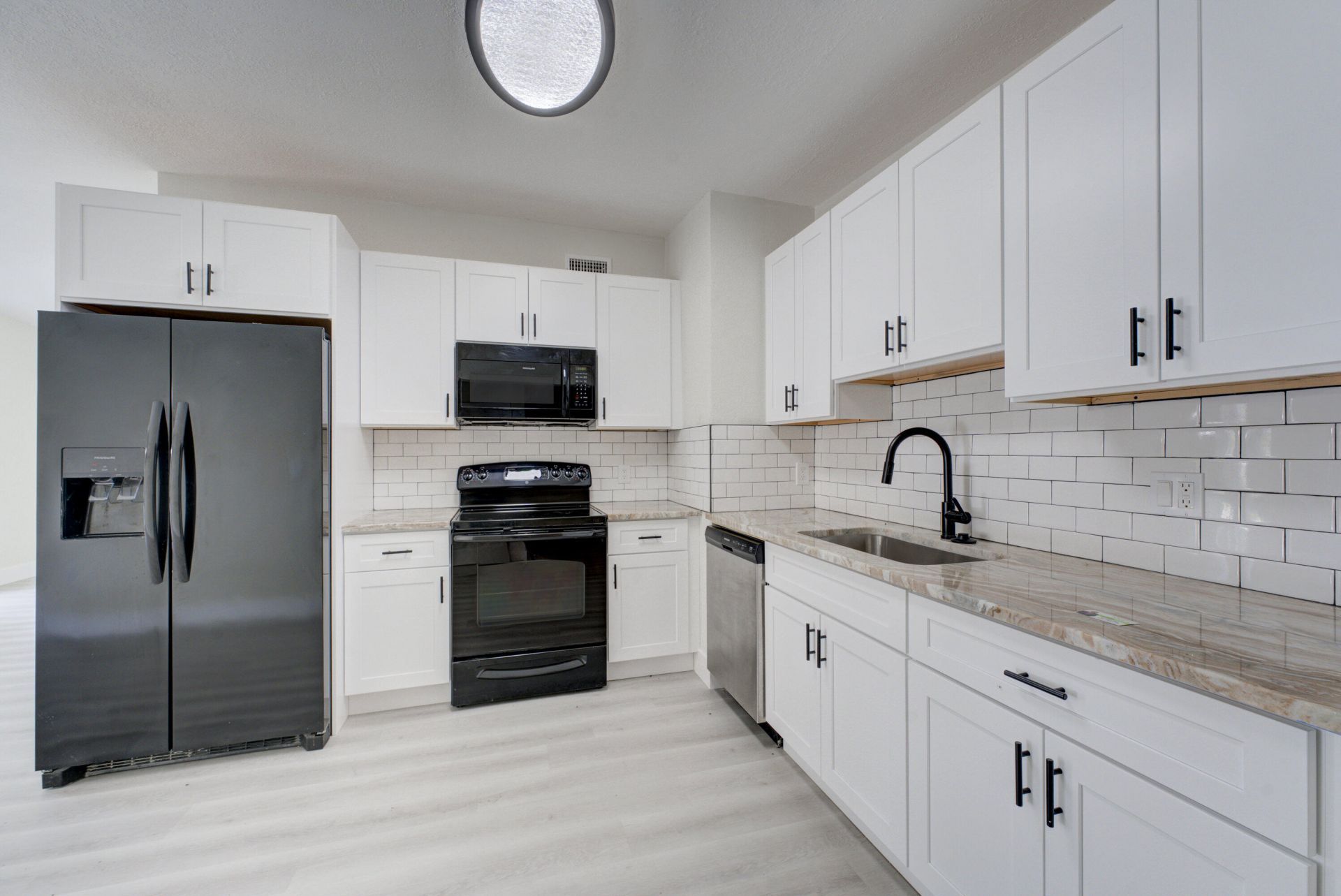 840 Bradley Street, West Palm Beach, FL 33405 Photo