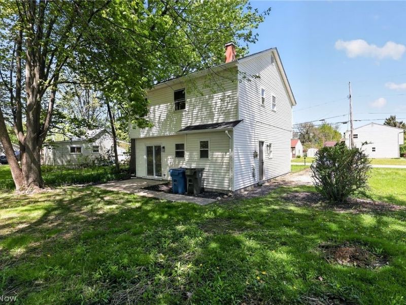 7838 Linden, Mentor on the Lake, OH 44060 Photo 28