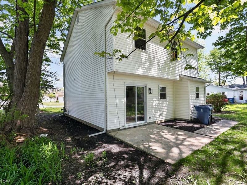 7838 Linden, Mentor on the Lake, OH 44060 Photo 29