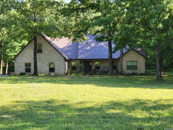 852 County Road 360, Jonesboro, AR 72401