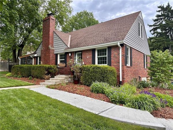 5315 Clark Drive, Roeland Park, KS 66205
