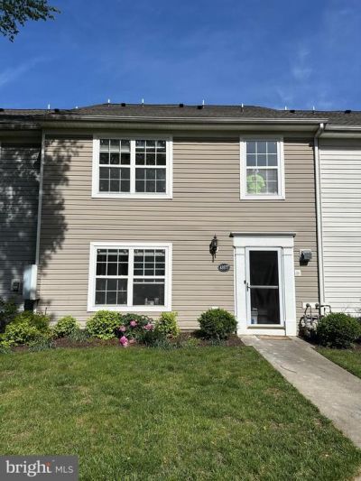 43577 Patching Pond Square, Ashburn, VA 20147 Main Photo