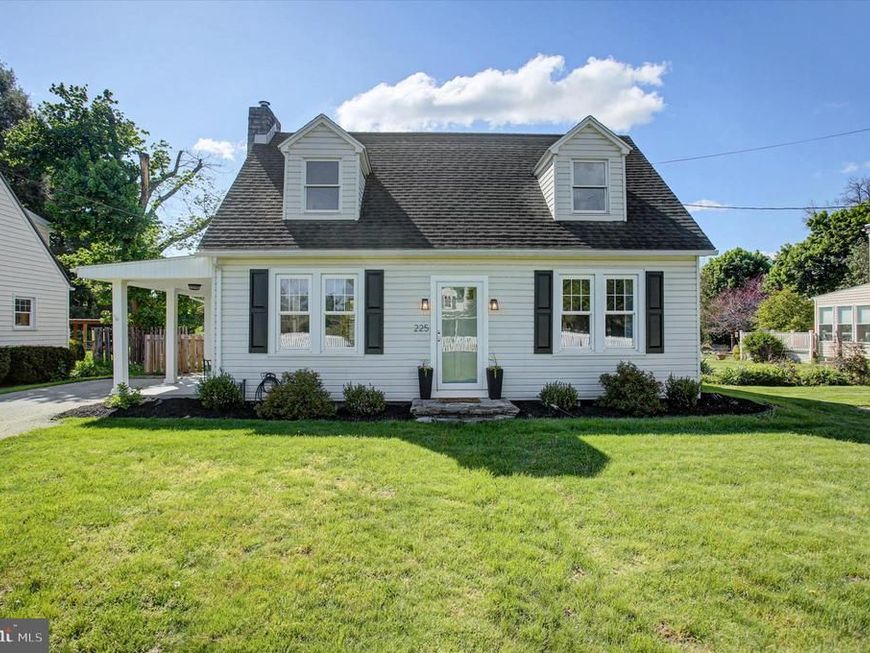 225 Pine Road , Mount Holly Springs, PA 17065 Main Photo