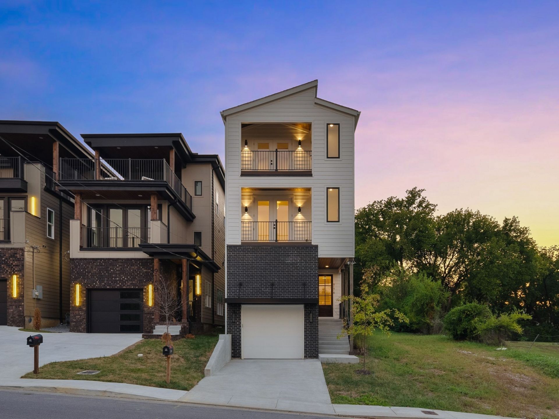 917a 33rd Ave N, Nashville, TN 37209 Main Photo