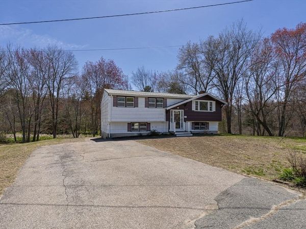 132 Winslow Dr, Stoughton, MA 02072