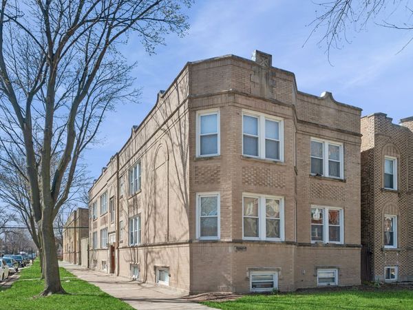 2440-42 W Ardmore Avenue, Chicago, IL 60659