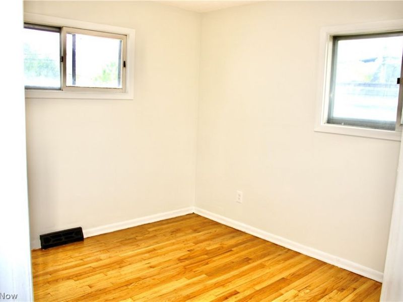 21506 Kenyon Street, Maple Heights, OH 44137 Photo 15
