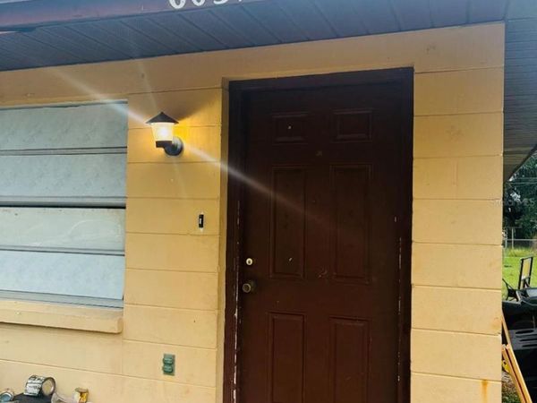 6031 CRAFTON DRIVE , LAKELAND, FL 33809