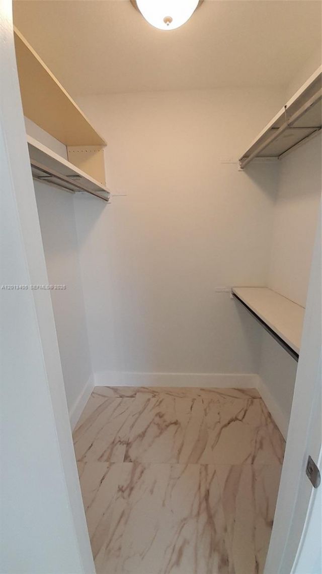 310 Fontainebleau Blvd, Unit 203, Miami, FL 33172 Photo