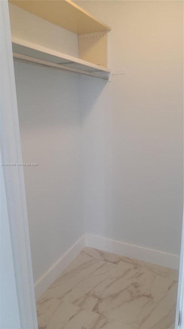 310 Fontainebleau Blvd, Unit 203, Miami, FL 33172 Photo