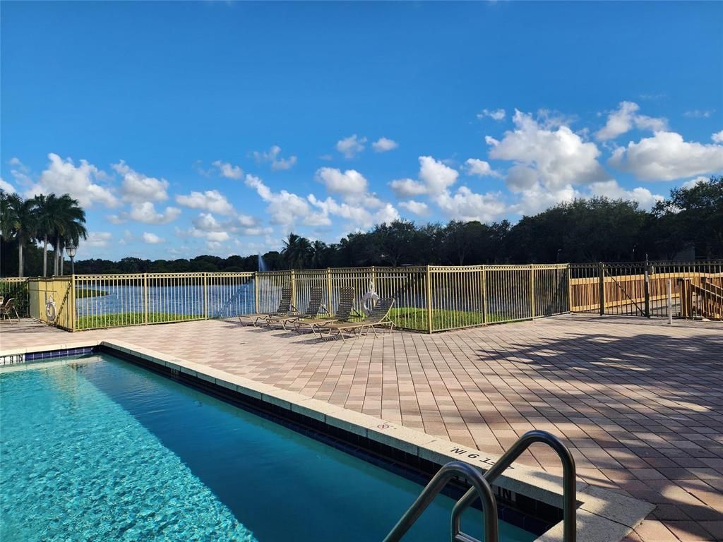 2494 Centergate Drive, Unit 301, Miramar, FL 33025 Photo