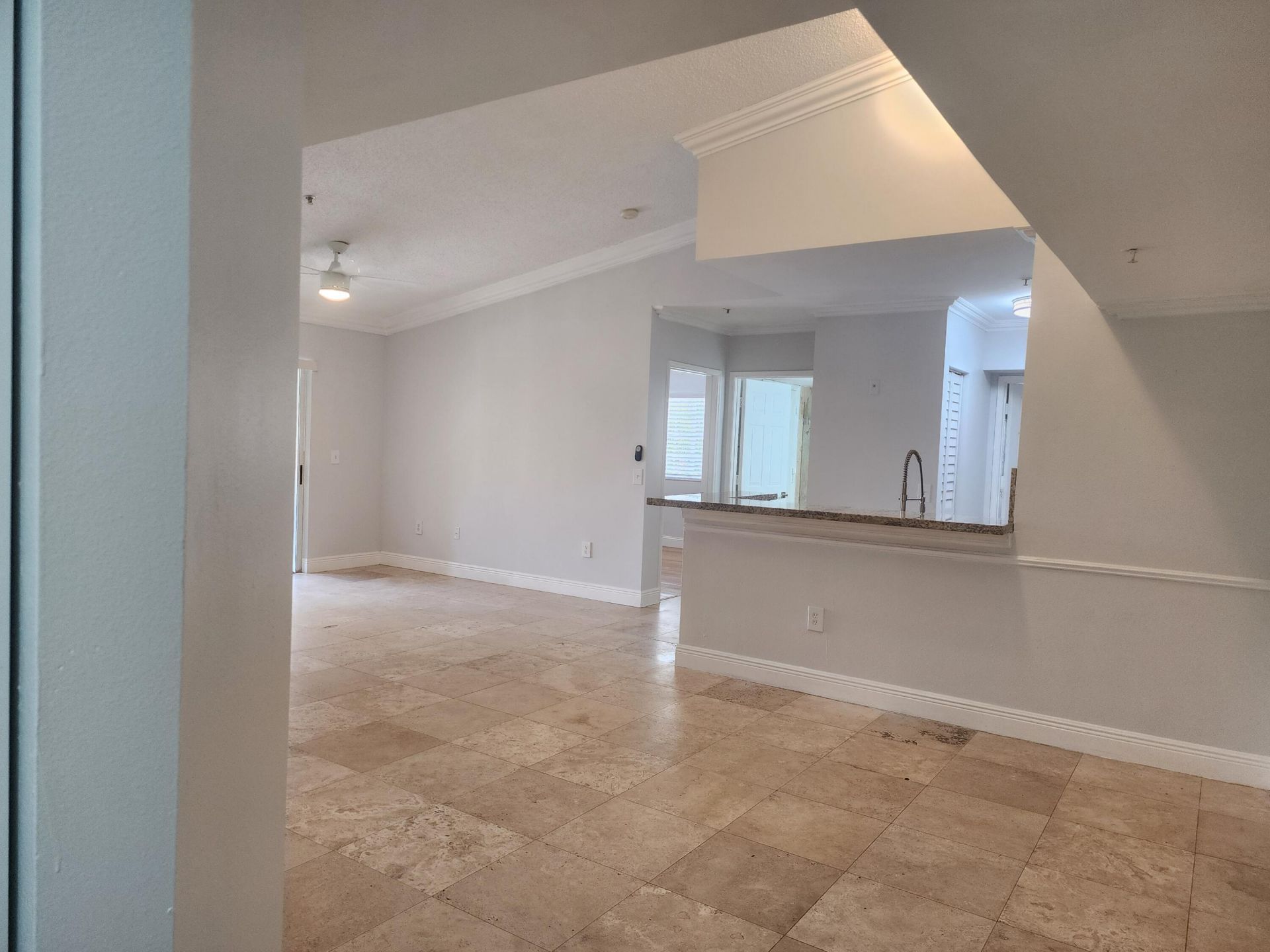 2494 Centergate Drive, Unit 301, Miramar, FL 33025 Photo