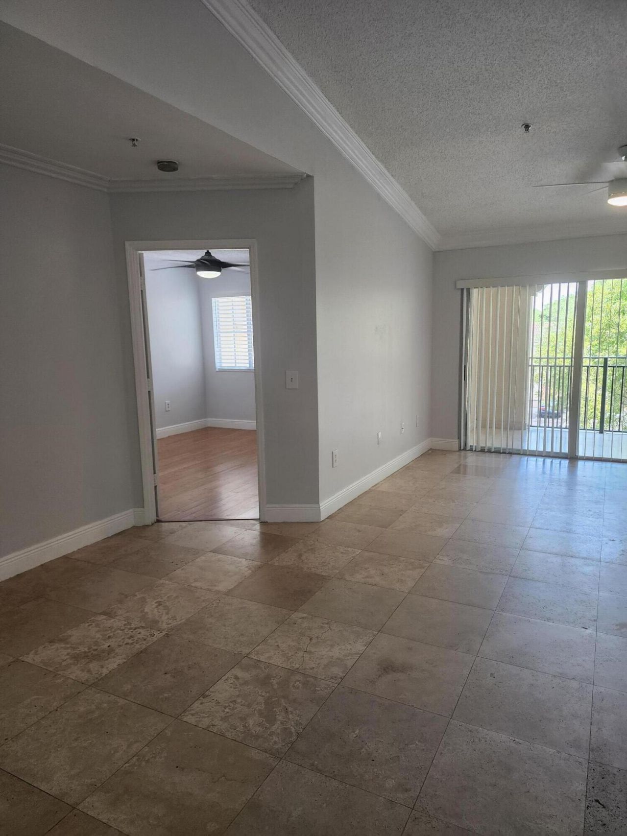 2494 Centergate Drive, Unit 301, Miramar, FL 33025 Photo