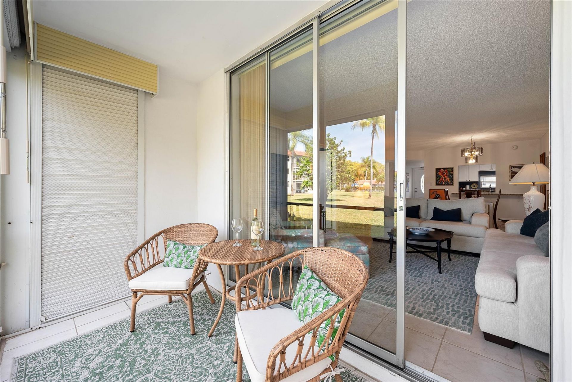 9420 S Hollybrook Lake Drive, Unit 109, Pembroke Pines, FL 33025 Photo