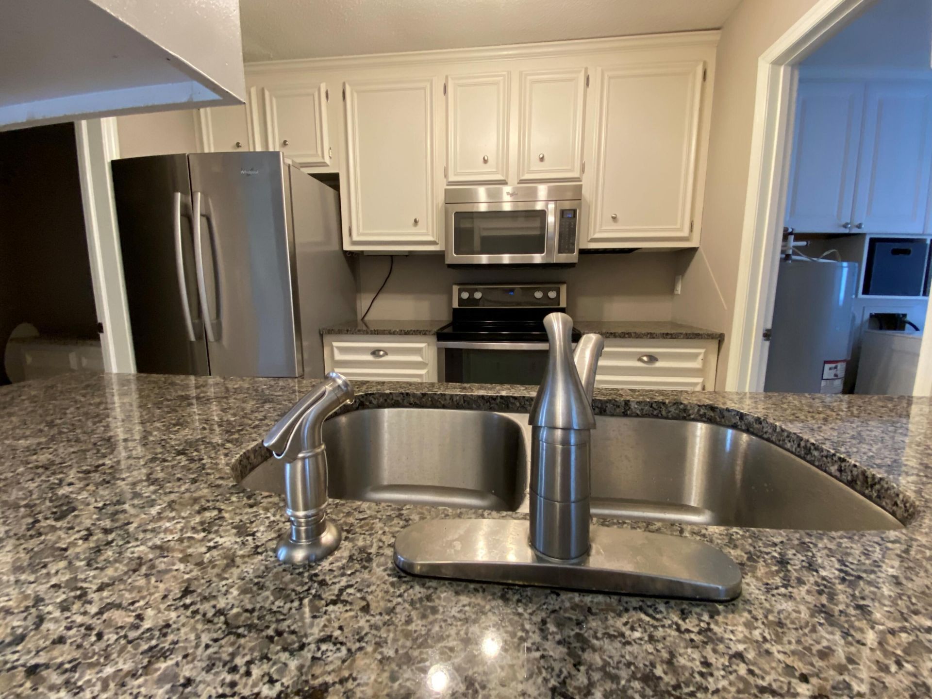 985 Bay Tree Circle Photo 11