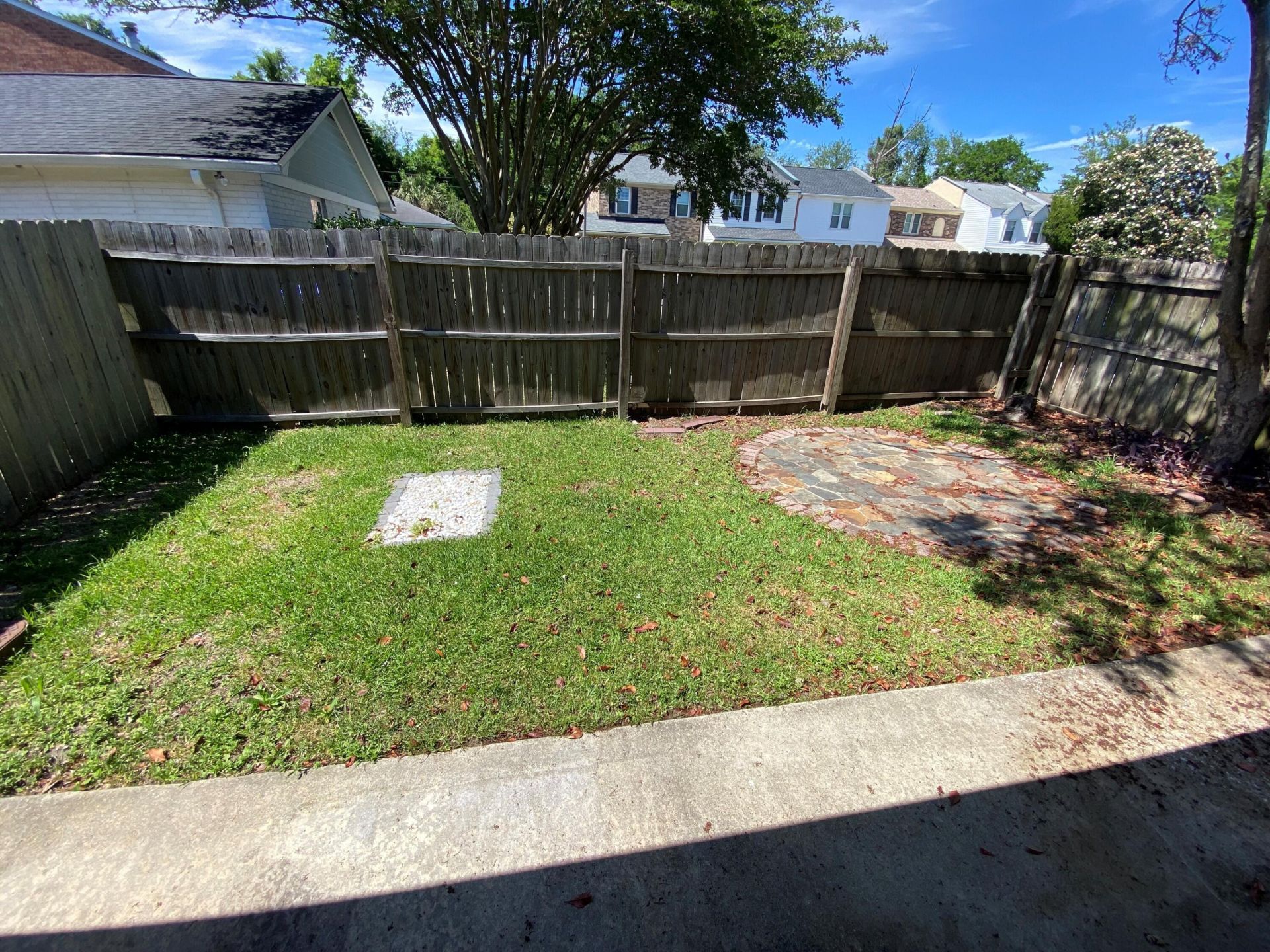 985 Bay Tree Circle Photo 14