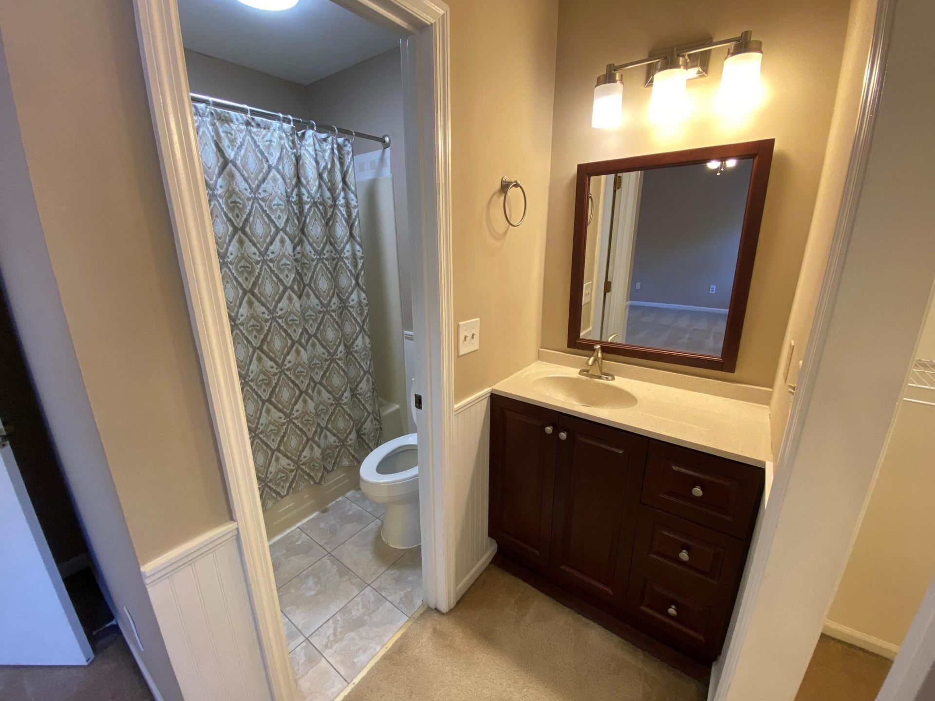 985 Bay Tree Circle Photo 21