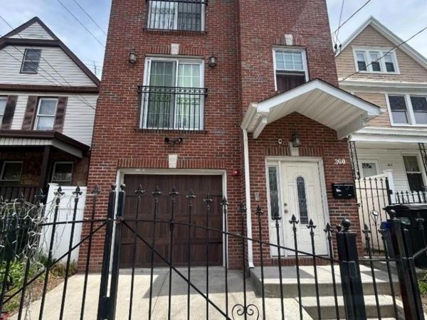 360 Sanford Ave, Newark, NJ 07106
