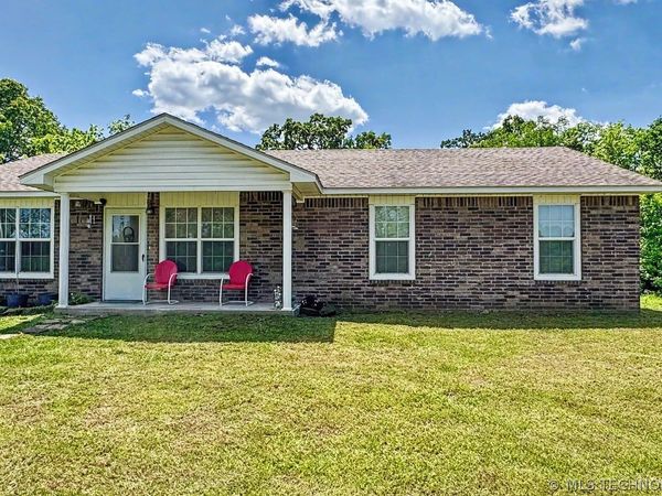 83248 S 4670 Road , Stilwell, OK 74960