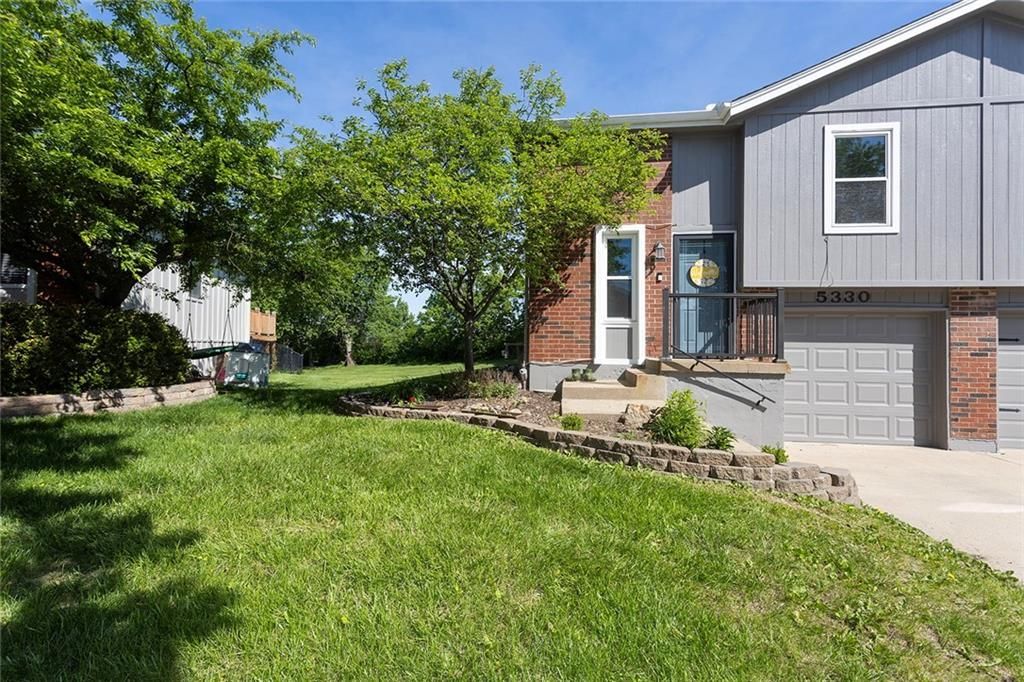 5330 NW 87th Court, Kansas City, MO 64154 Main Photo
