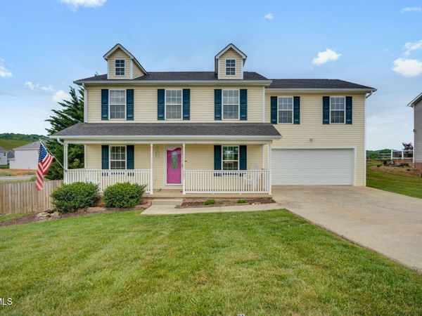 2201 Fox Meadows Circle, Bluff City, TN 37618
