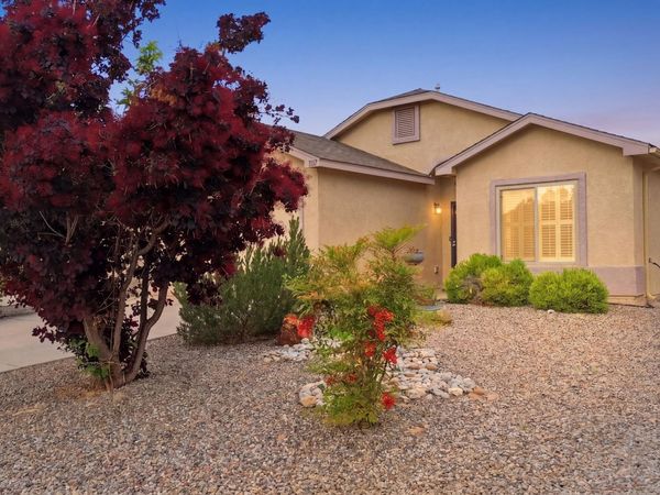 1147 Desert Sunflower Drive NE, Rio Rancho, NM 87144