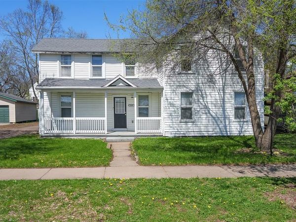 1428 Bellevue Avenue, Unit 2, Eau Claire, WI 54703