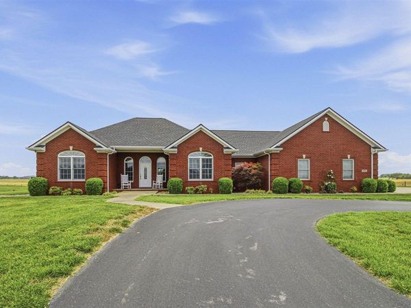 3474 S Jackson Highway , Horse Cave, KY 42749