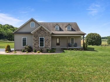37 Pear Tree Court , Scottsville, KY 42164