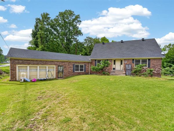 27 Rone Lane , Morgantown, KY 42261